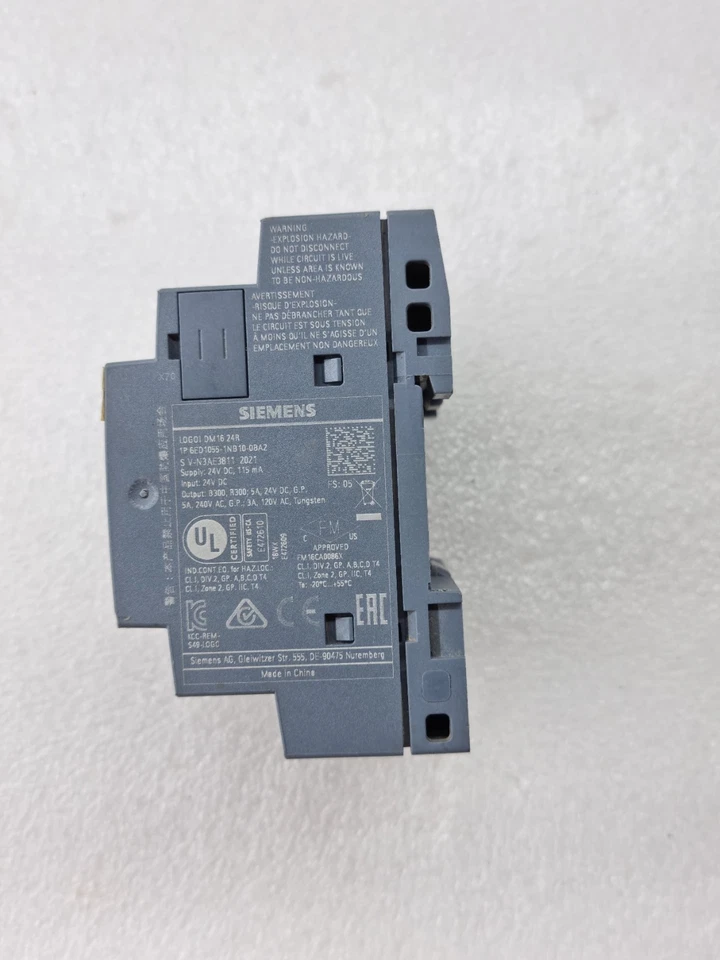 SIEMENS 6ED1055-1NB10-0BA2 EXPANSION MODULE DM16 24R 24VDC 6ED10551NB100BA2 USED